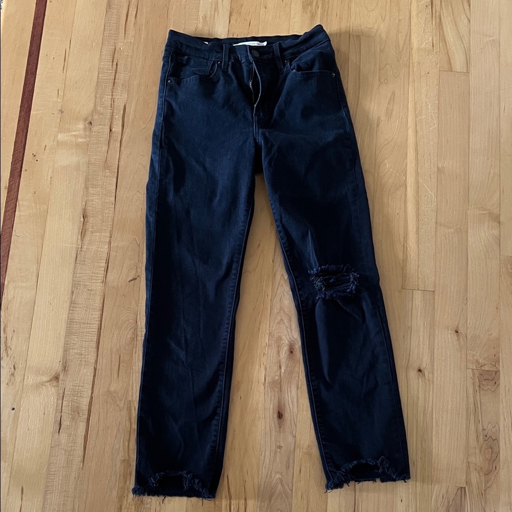 Levi's Women's Dark Blue Distressed Skinny Jeans